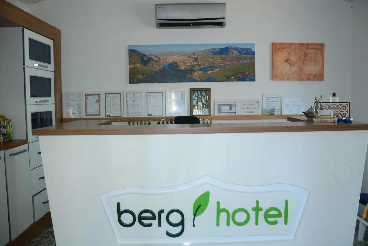 Berg Hotel Dalyan 3*,